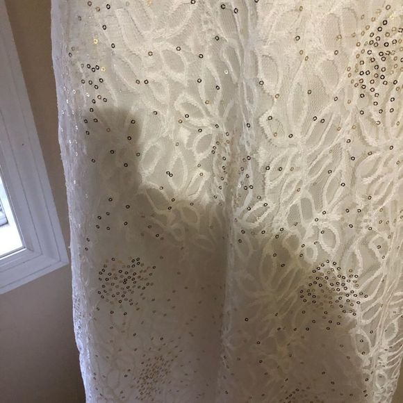 CachetBoutique dress - Picture 3 of 9